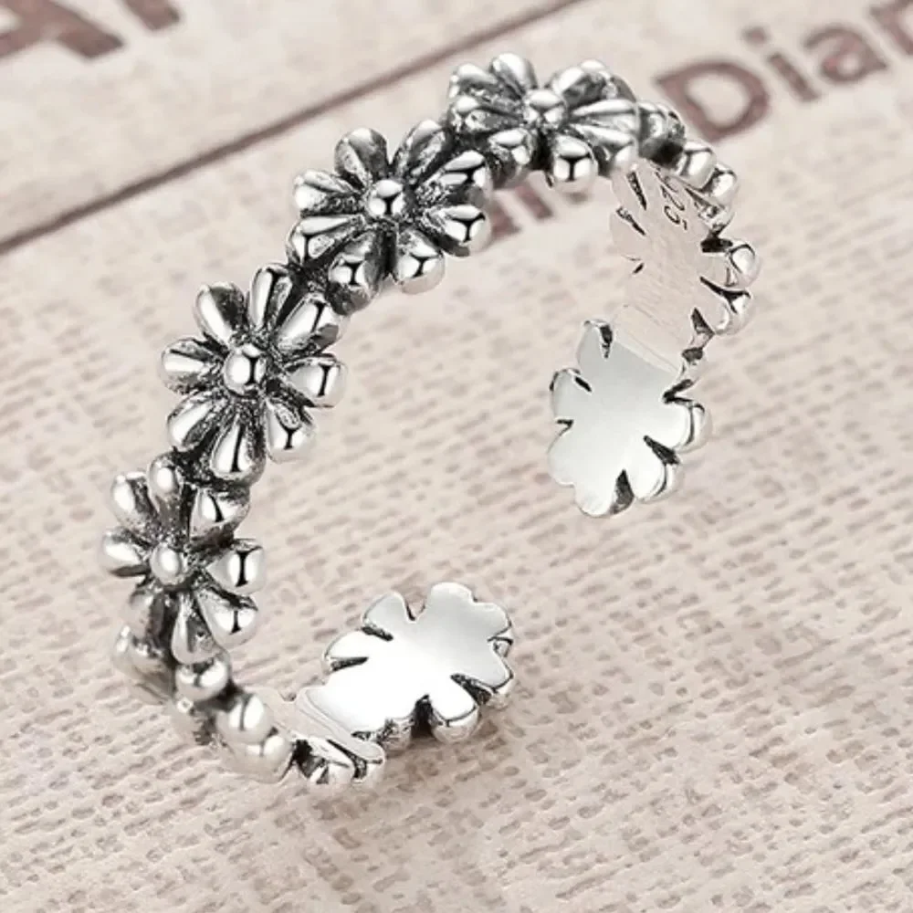 Sterling Silver Daisy Flower Adjustable Open Band Ring NWT